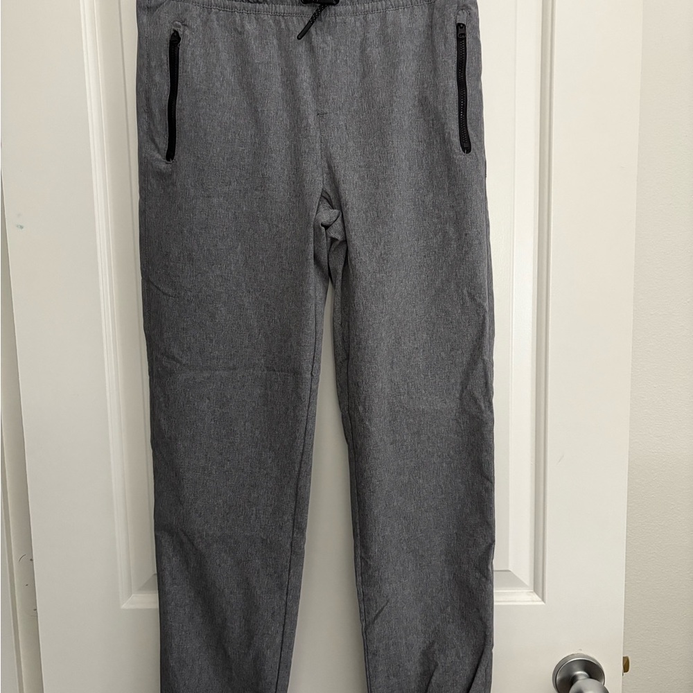 Cat & Jack kids Gray Joggers- EUC (16)